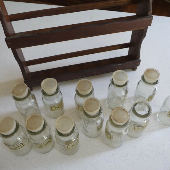 Vintage Wooden Spice Rack with 12 Glass Spice Bottles Stopper Lids - Picture 4 of 5